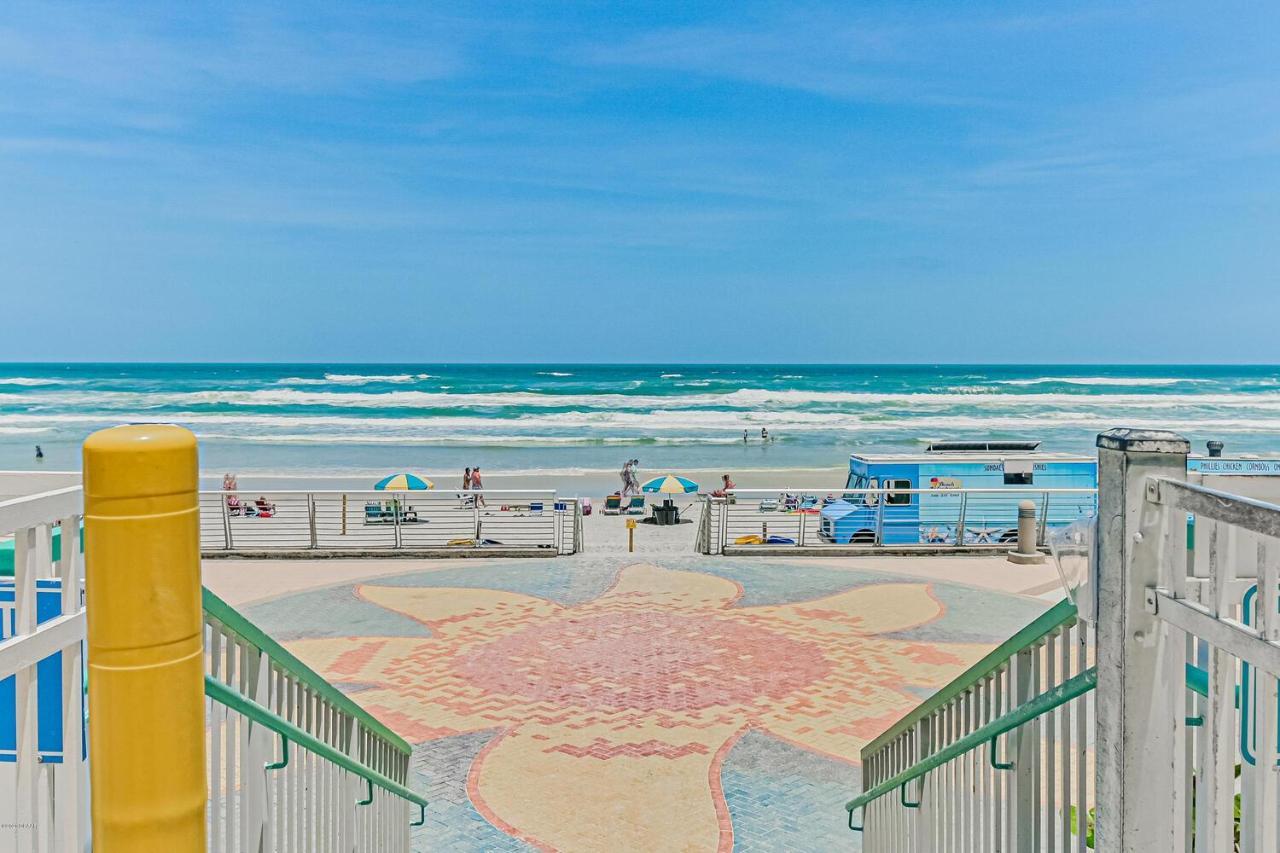 2 Bedroom Resort Condo Direct Oceanfront Wyndham Ocean Walk - Daytona Funland 2226 Daytona Beach Bagian luar foto