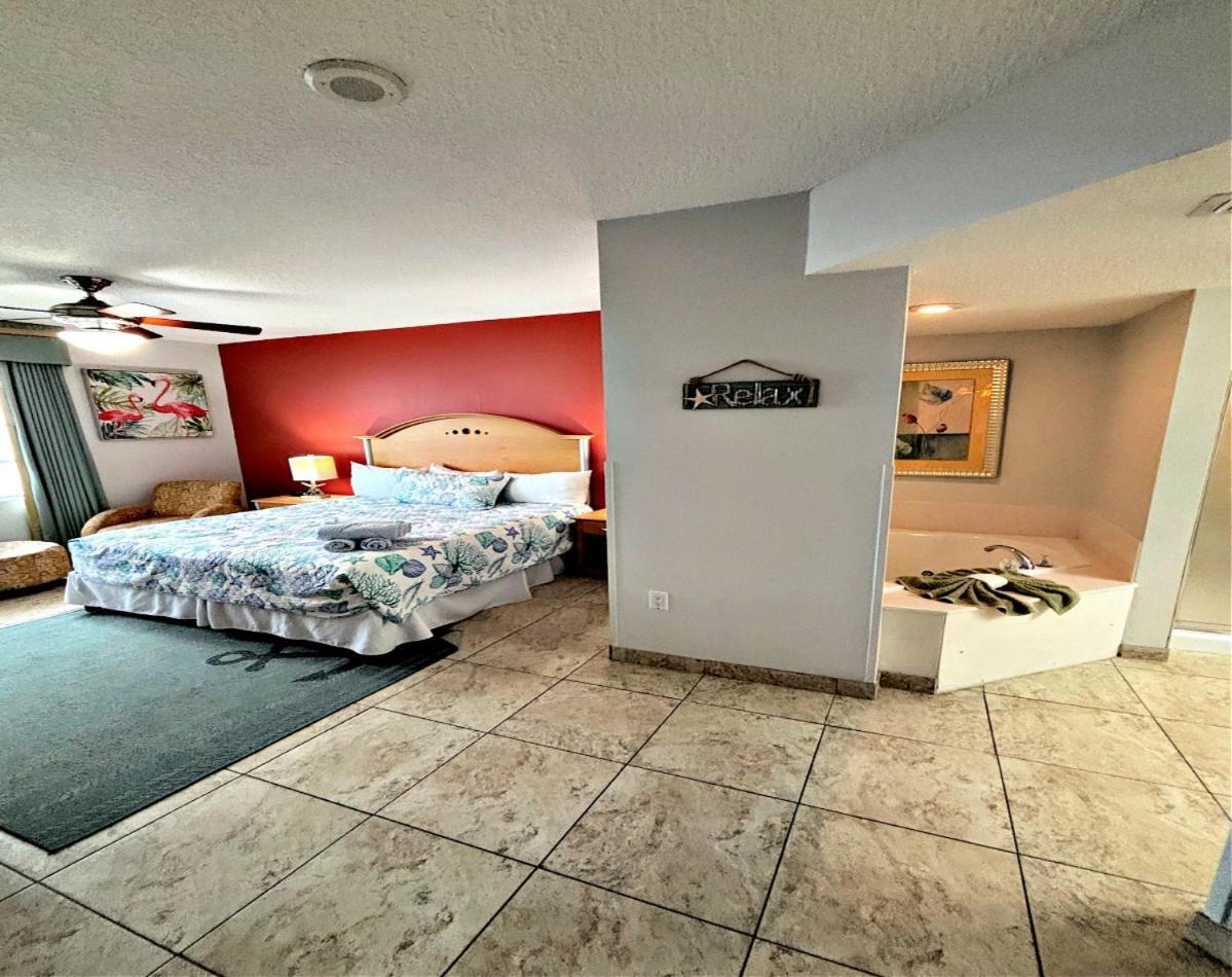 2 Bedroom Resort Condo Direct Oceanfront Wyndham Ocean Walk - Daytona Funland 2226 Daytona Beach Bagian luar foto